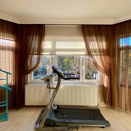 Hotel Walnut Merkezde Doga Ile Ic Ice 2*